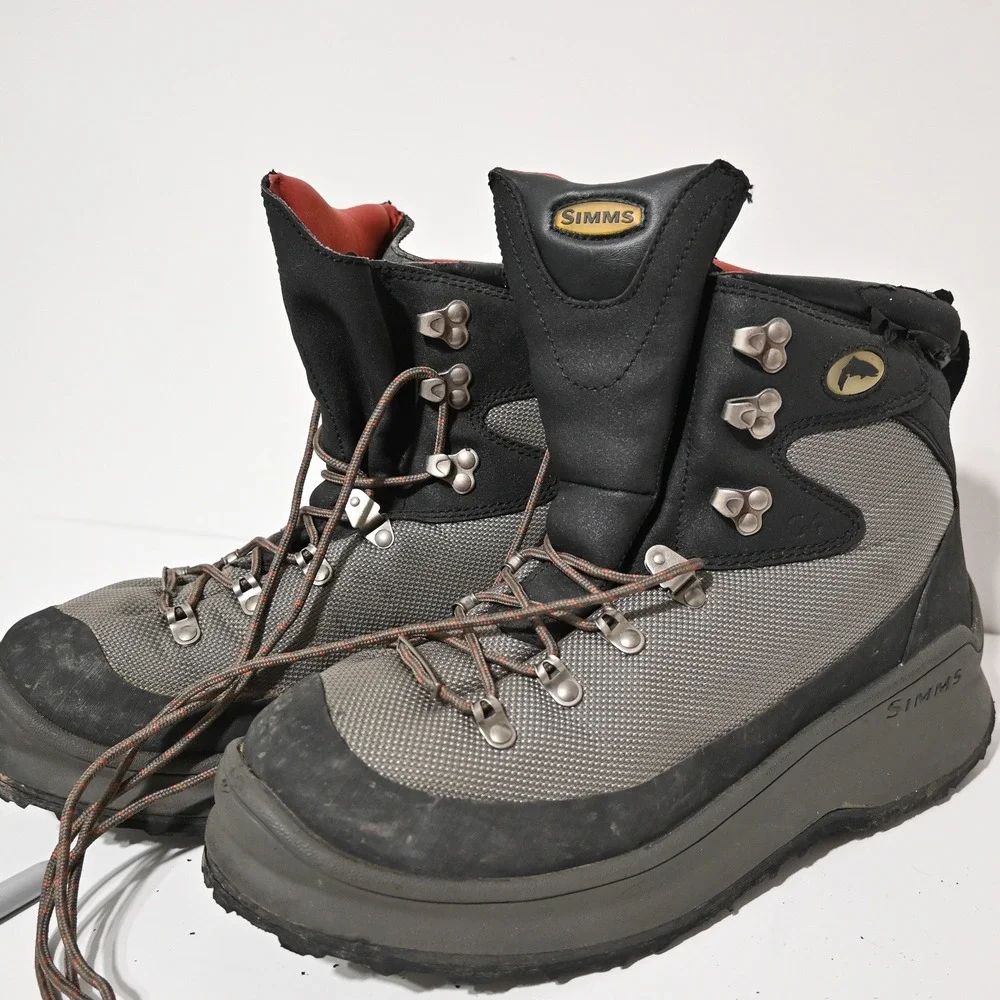Simms G4 Wading Boots Mens Vibram Studded Sole 11 Gray Black 26038-00